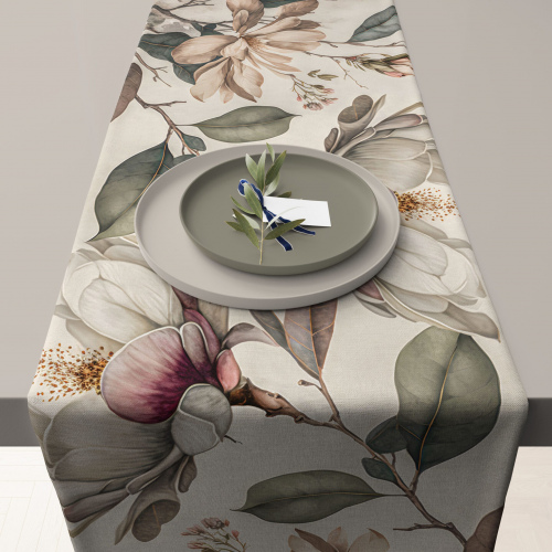 Living Magnolia Table Runner