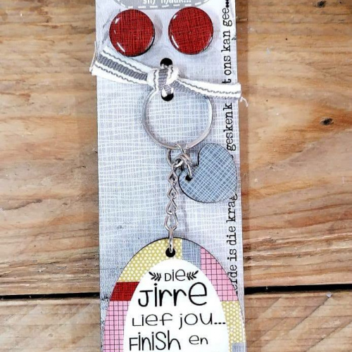 Ovaal Sleutelring en Oorbelle Die Jirre Lief Jou