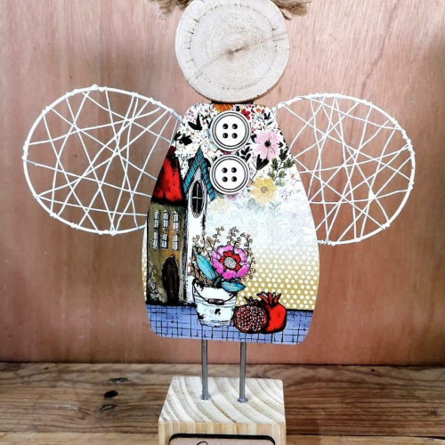 Standing Angel Huisies